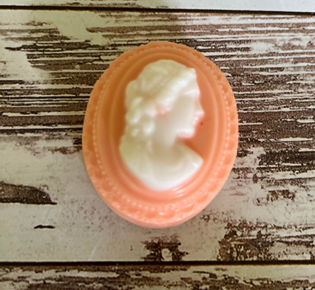 Cameo Guest Soaps